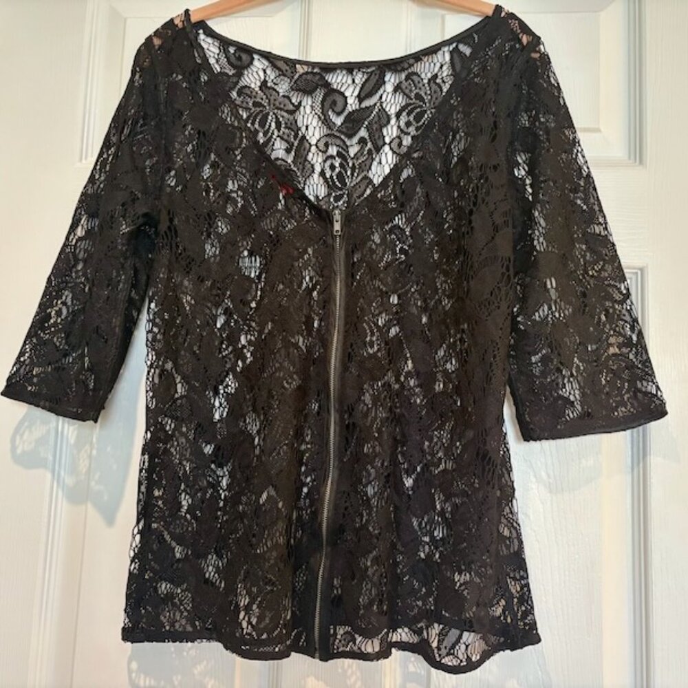 Sofia Vergara XS Lace Top – Black Sheer Layering Piece L C24 🖤